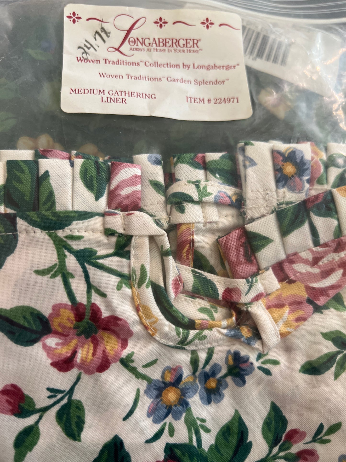 Longaberger medium gathering liner in garden splendor