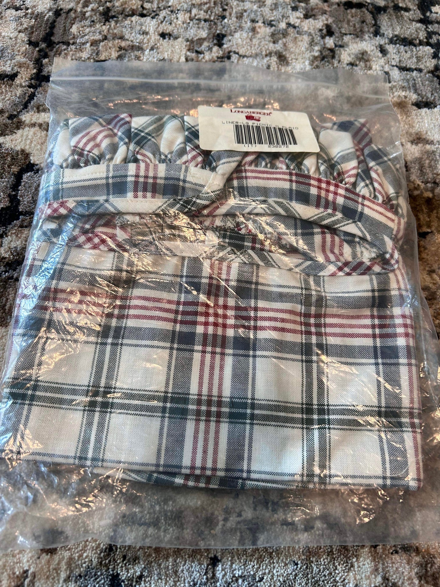 Longaberger Large Picnic Liner in Market Day Plaid
