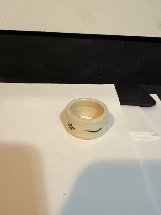 Longaberger traditional blue napkin ring