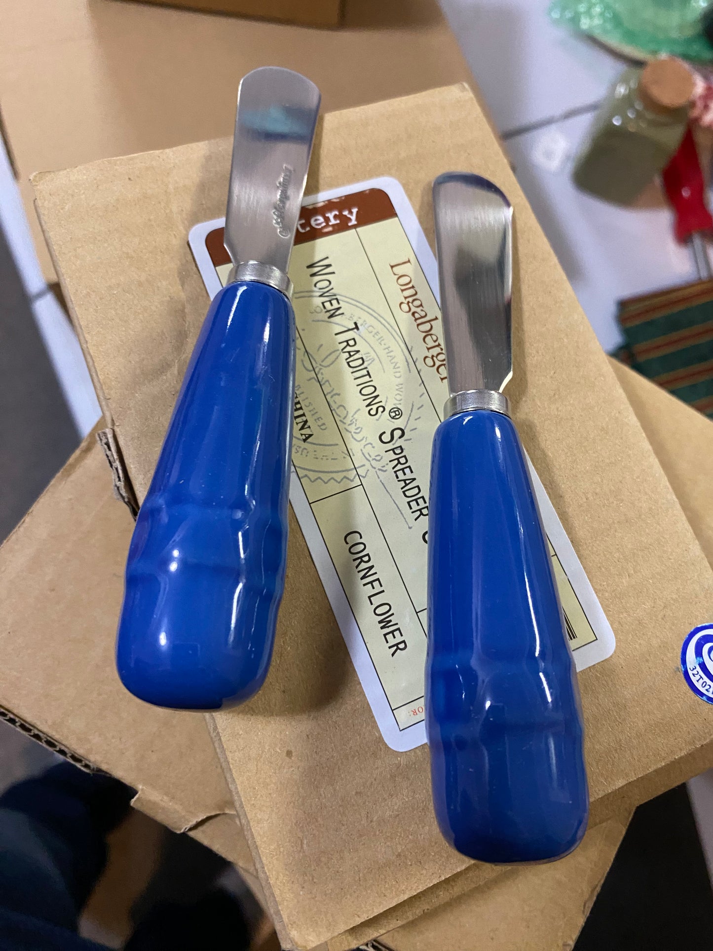 Longaberger WT spreader set in cornflower