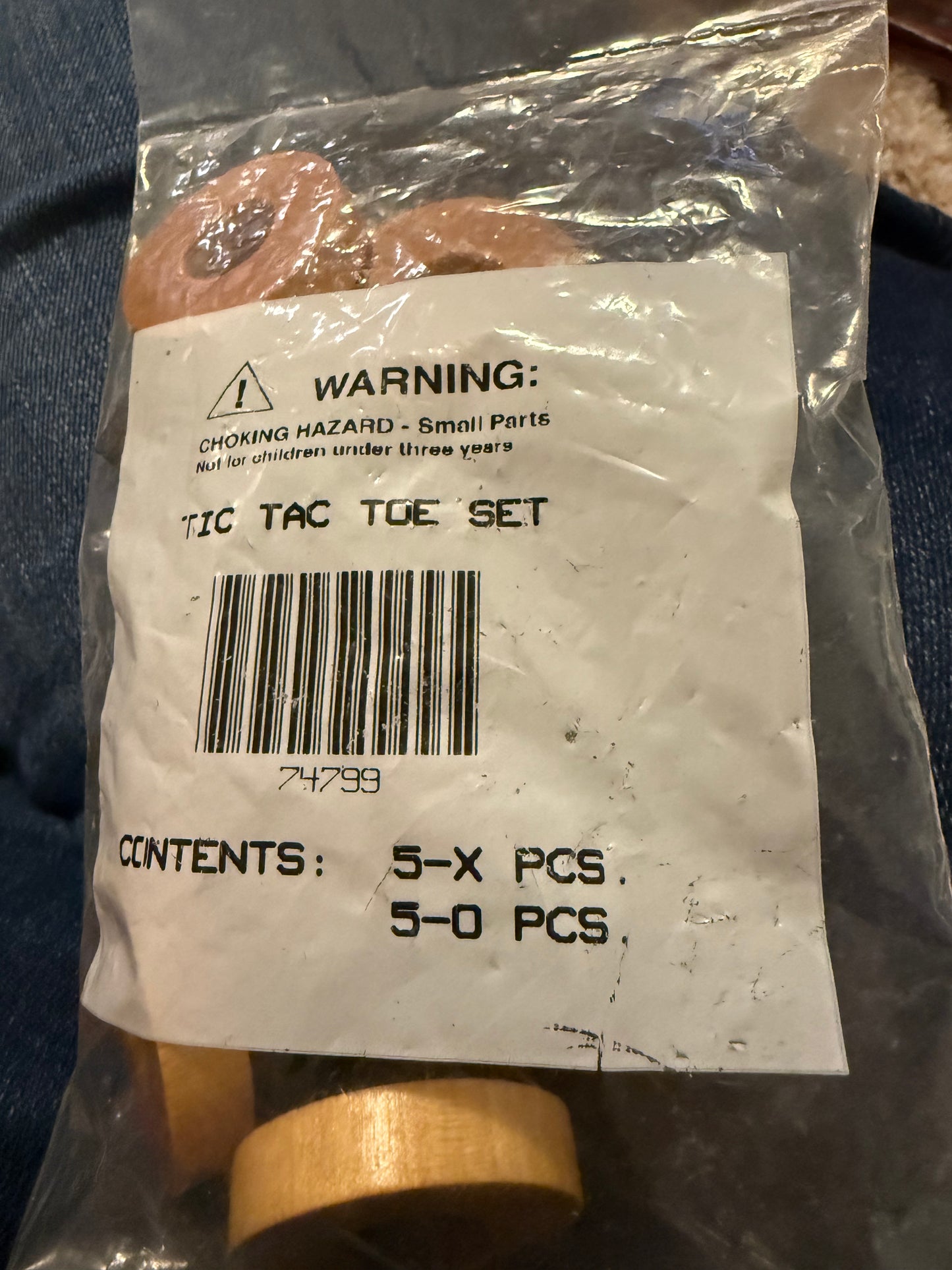 Tic tac toes game pieces