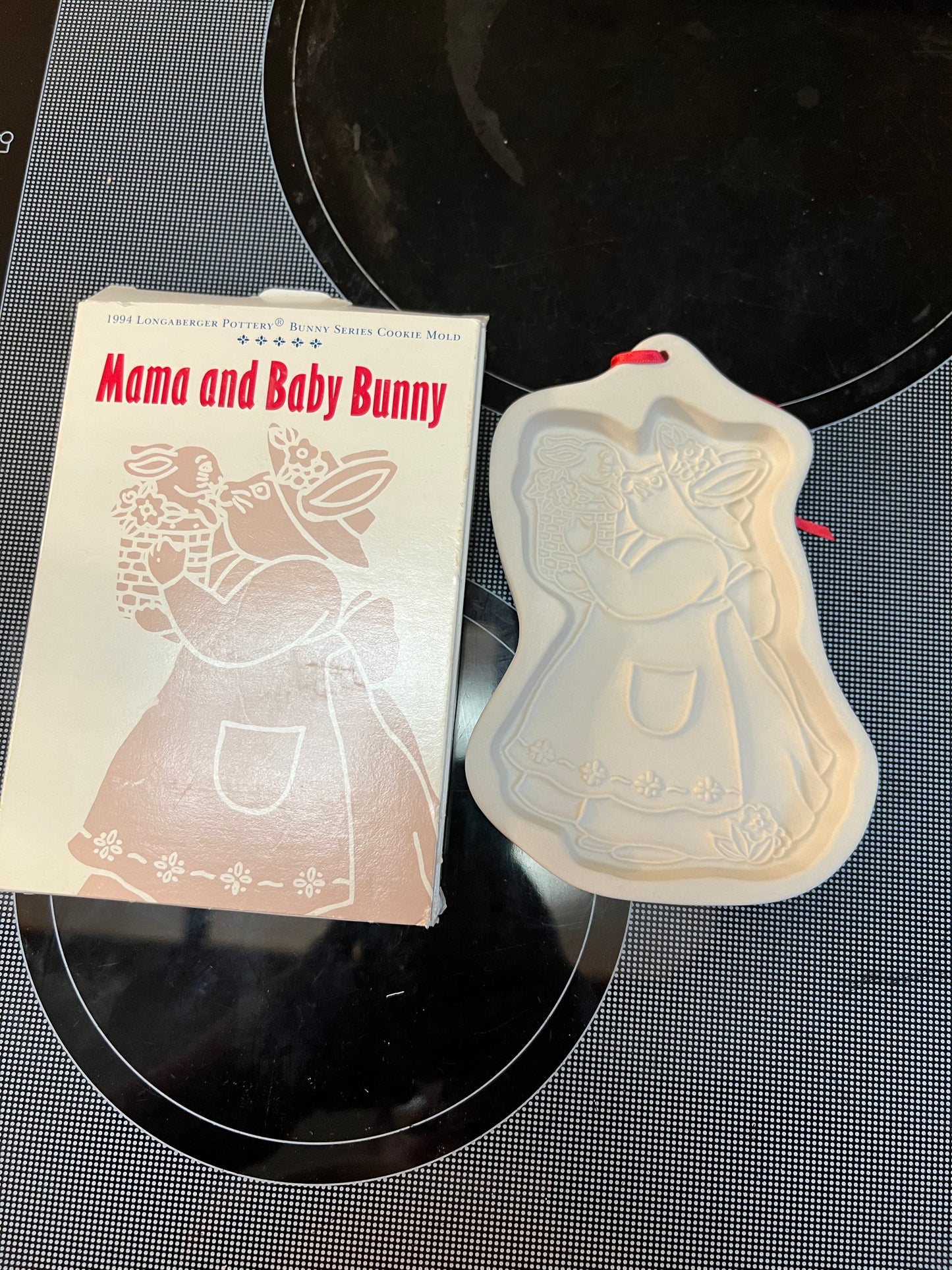 Longaberger Mama & baby bunny cookie mold