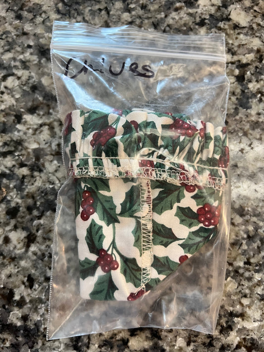 Longaberger chives liner in traditional Holly