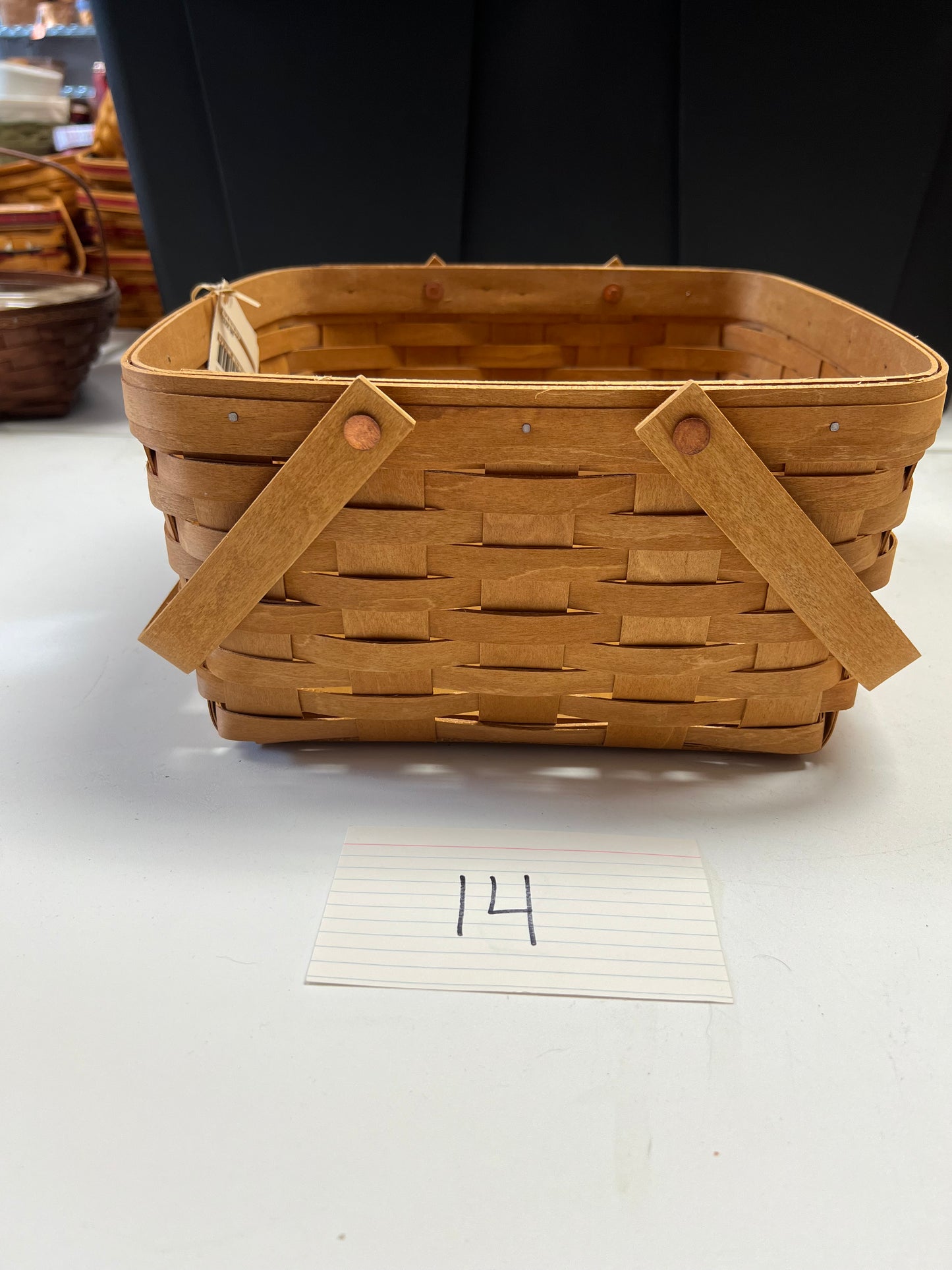 Longaberger Cake Basket with Riser