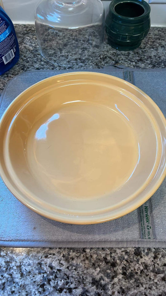 Longaberger Pie Plate in Butternut