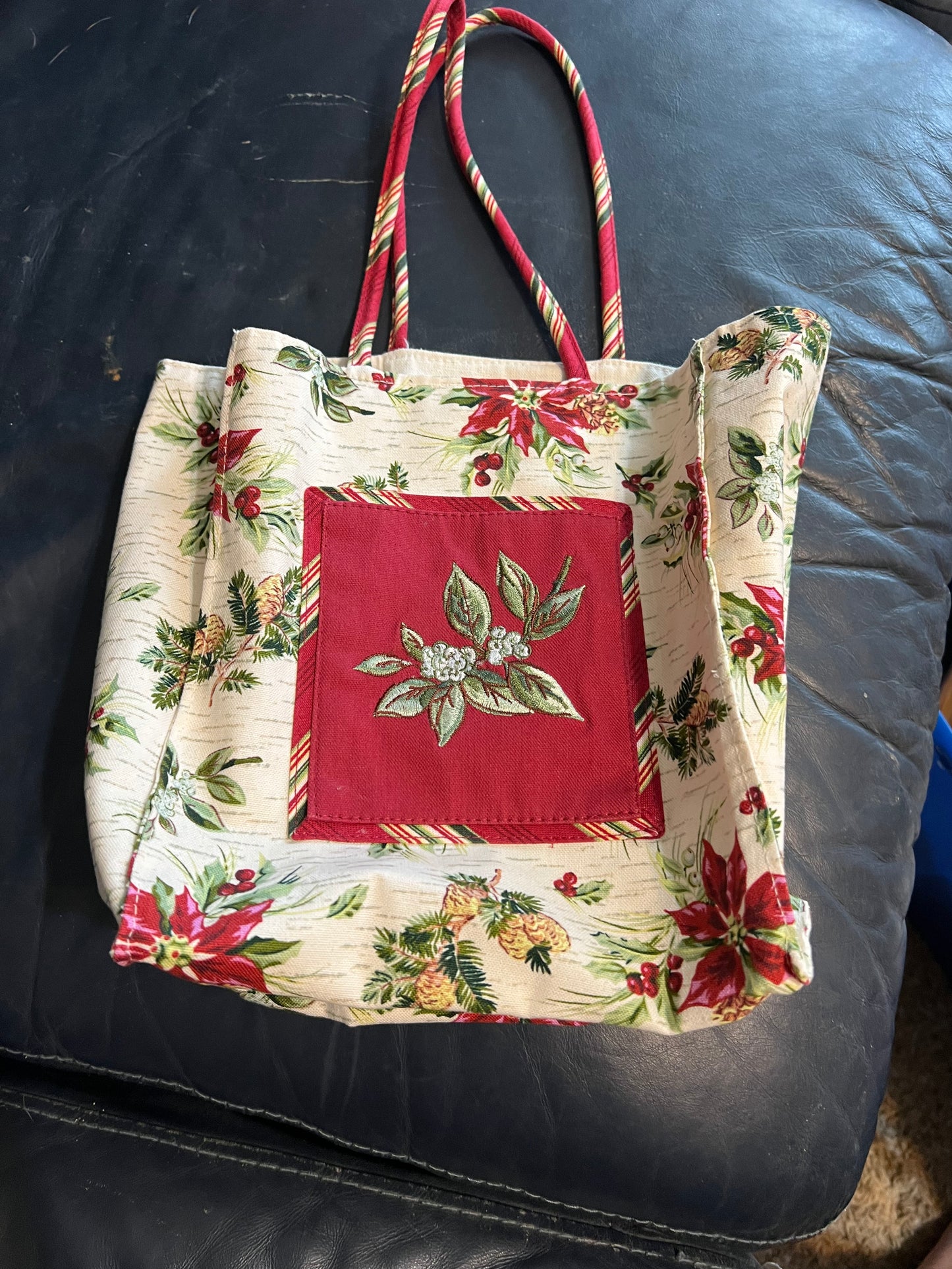 Longaberger 2006 holiday tote bag