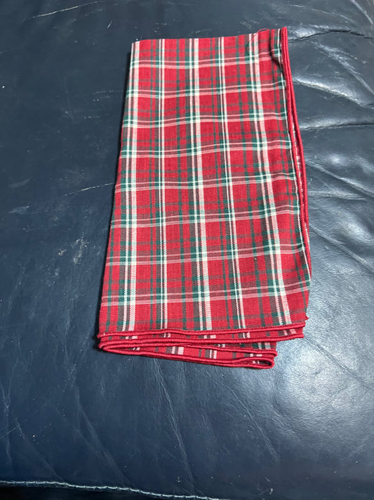 Longaberger napkin in plaid tidings