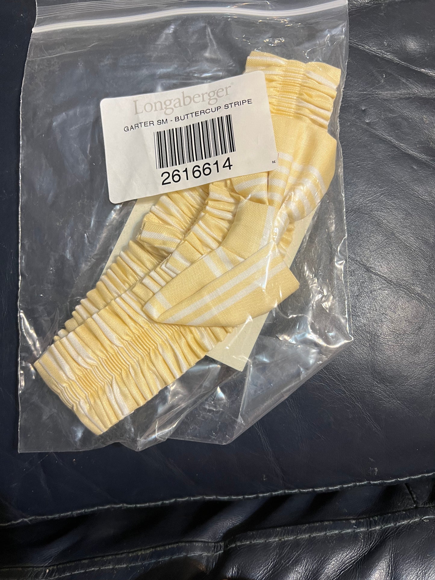 Longaberger small garter in buttercup stripe