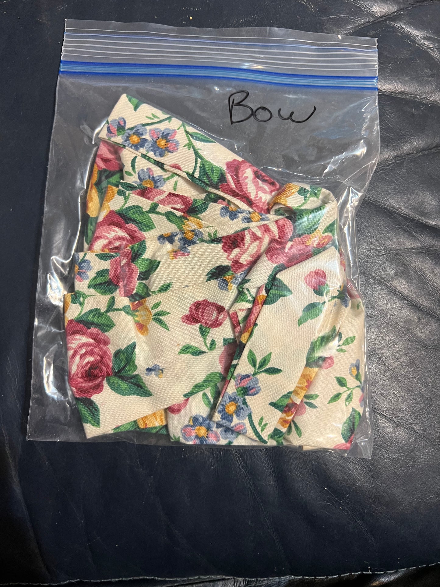 Longaberger fabric bow in garden splendor