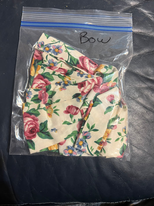 Longaberger fabric bow in garden splendor