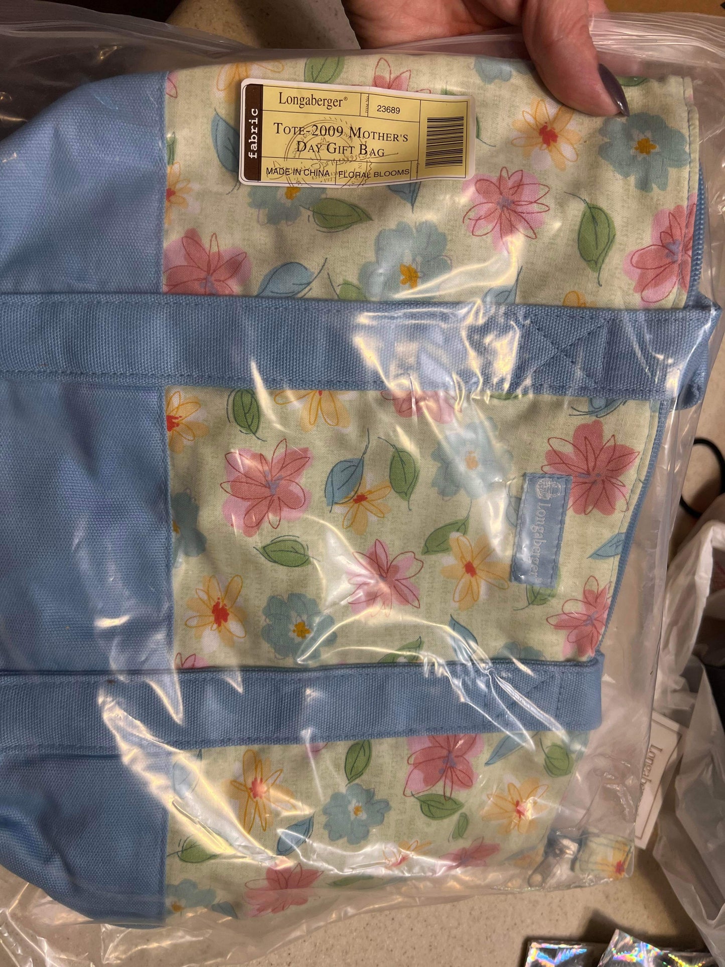 Longaberger 2009 Mothers Day Gift Bag Tote in Floral Blooms