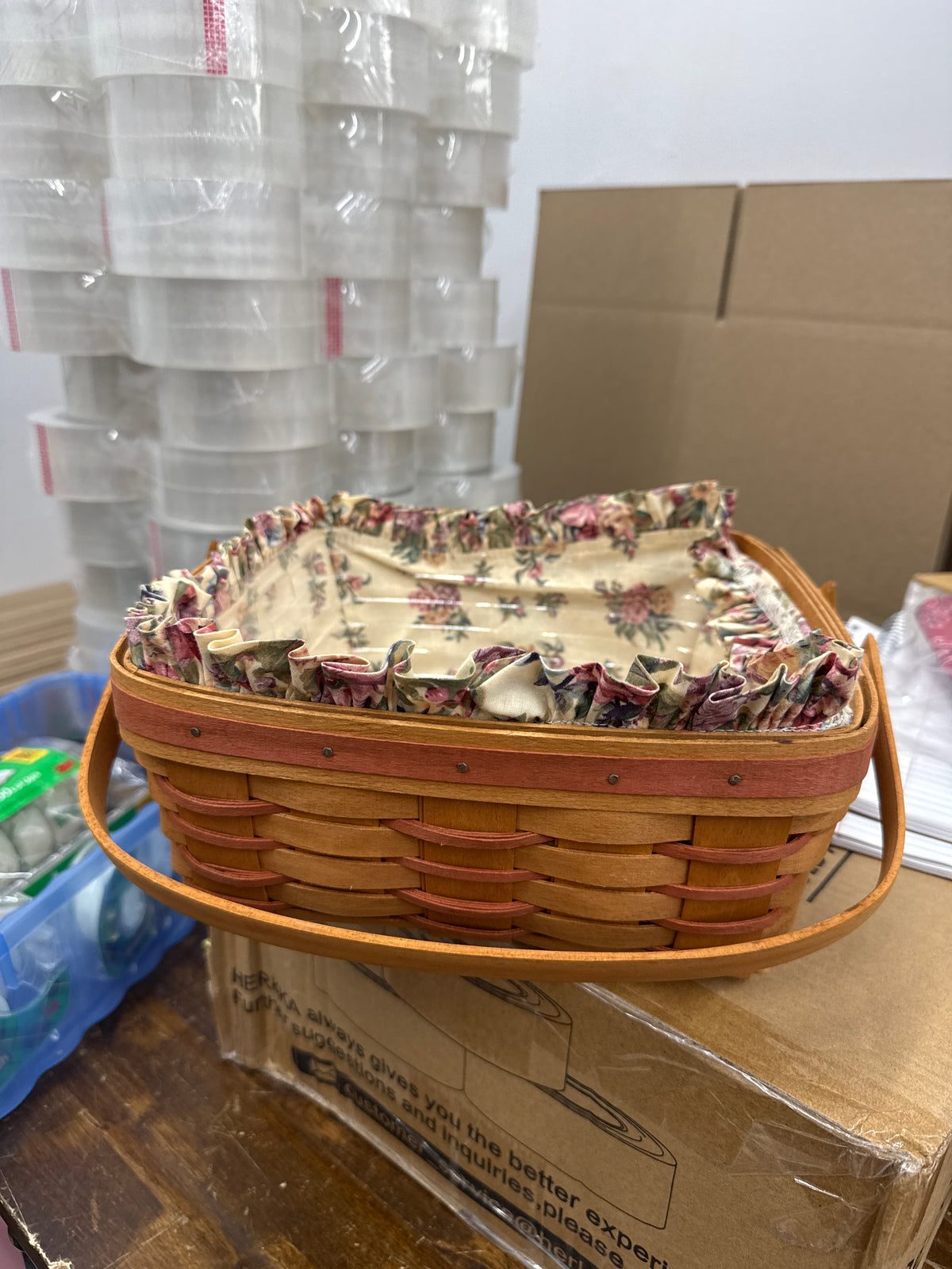 Longaberger 1992 Mother’s Day basket with liner and protector