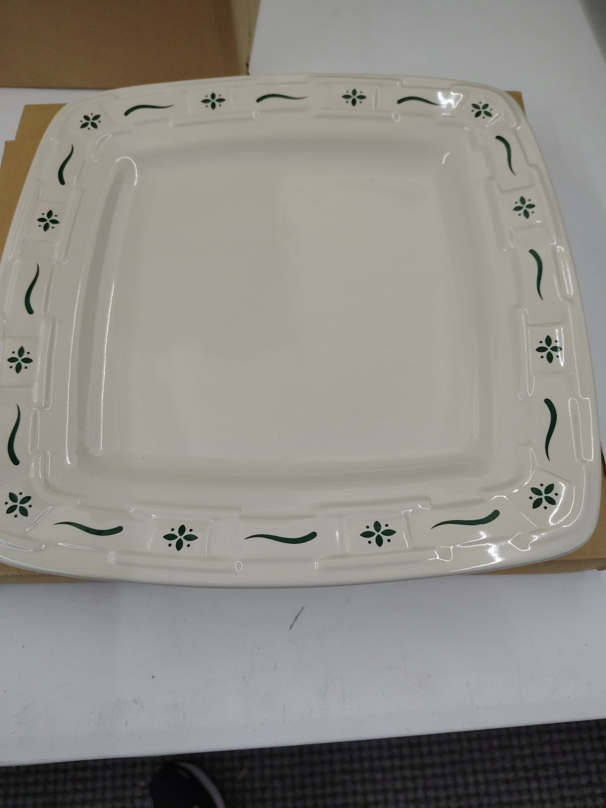 Longaberger soft square dinner plate in Green