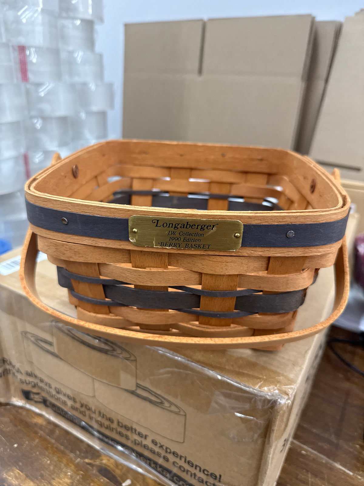 Longaberger JW Berry basket