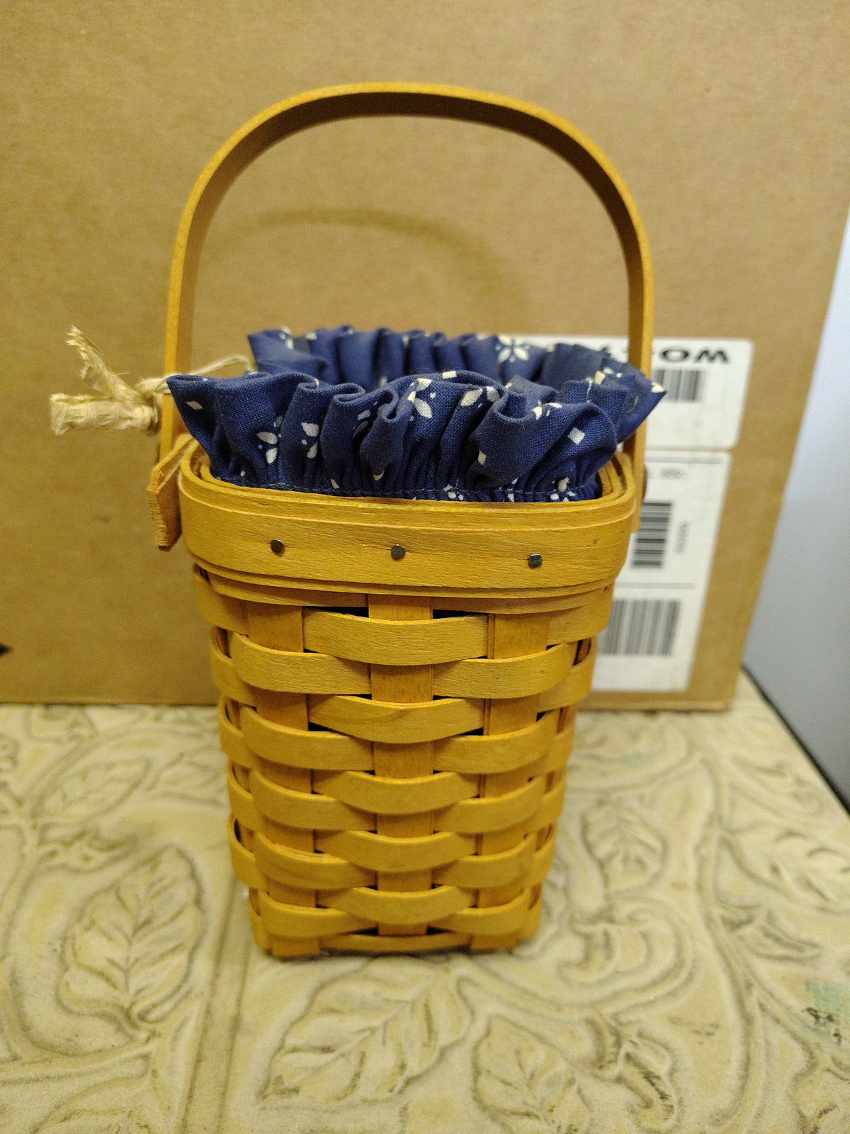Longaberger Horizon of Hope basket with liner