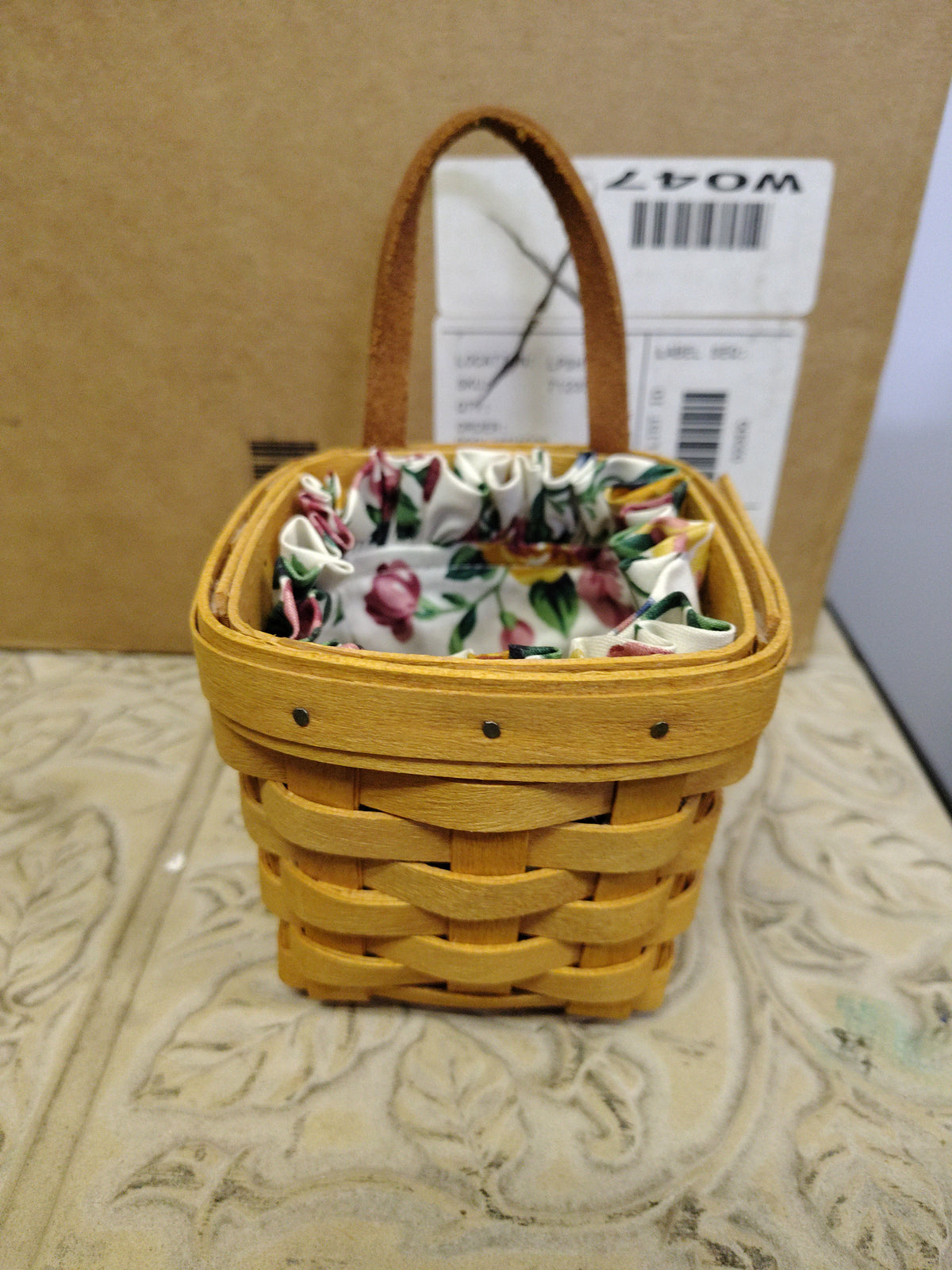 Longaberger Chives basket with liner