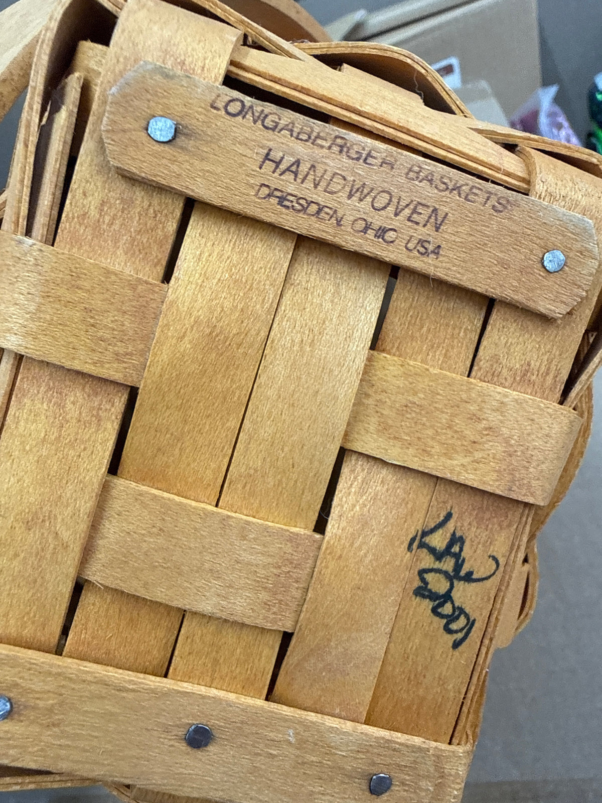 Longaberger sales award basket with lid