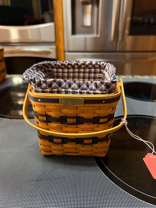 Longaberger Mini Two Pie Basket with Liner, Protector, and Riser