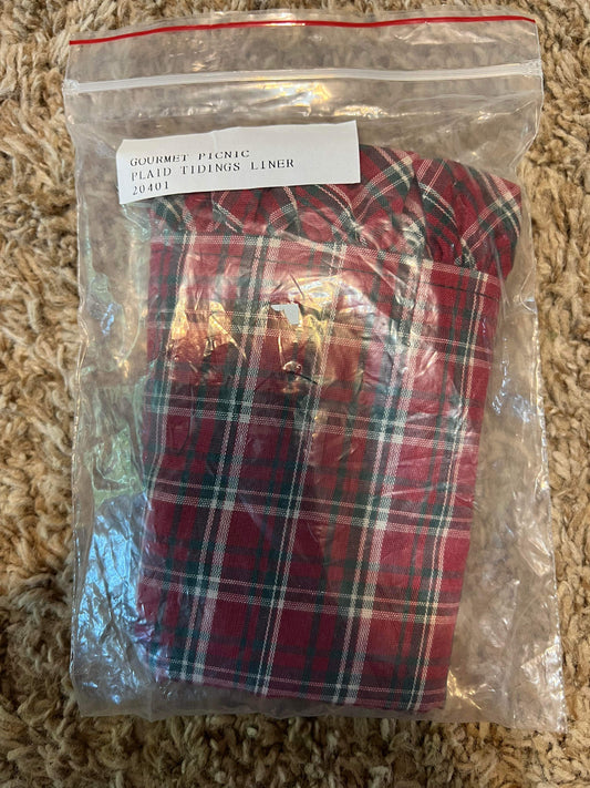 Longaberger Gourmet Picnic Liner in Plaid Tidings