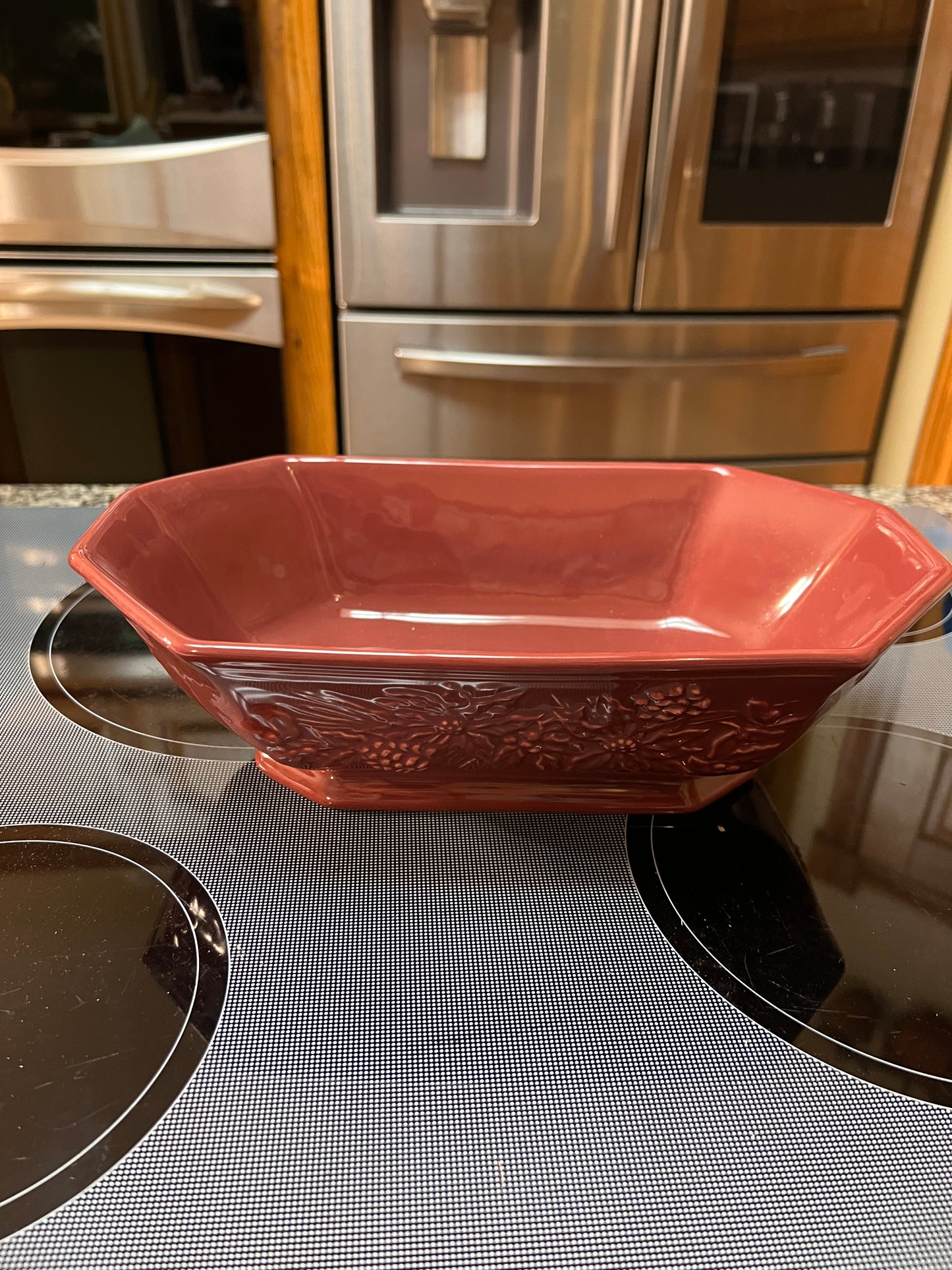 Longaberger natures garland embossed bowl in paprika