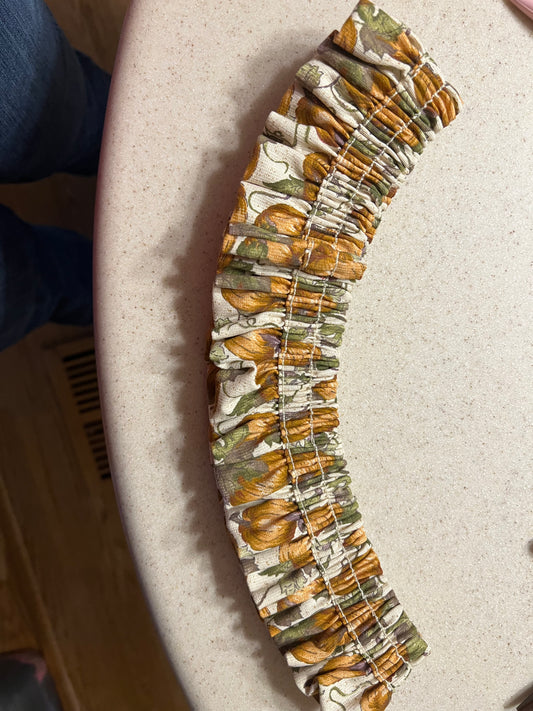 Longaberger Large garter in pumpkin patch