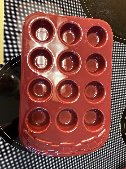 Longaberger mini muffin pan in paprika