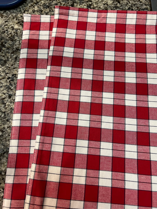 Longaberger pair of placemats in picnic plaid