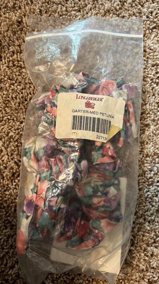 Longaberger Medium Garter in Petunia