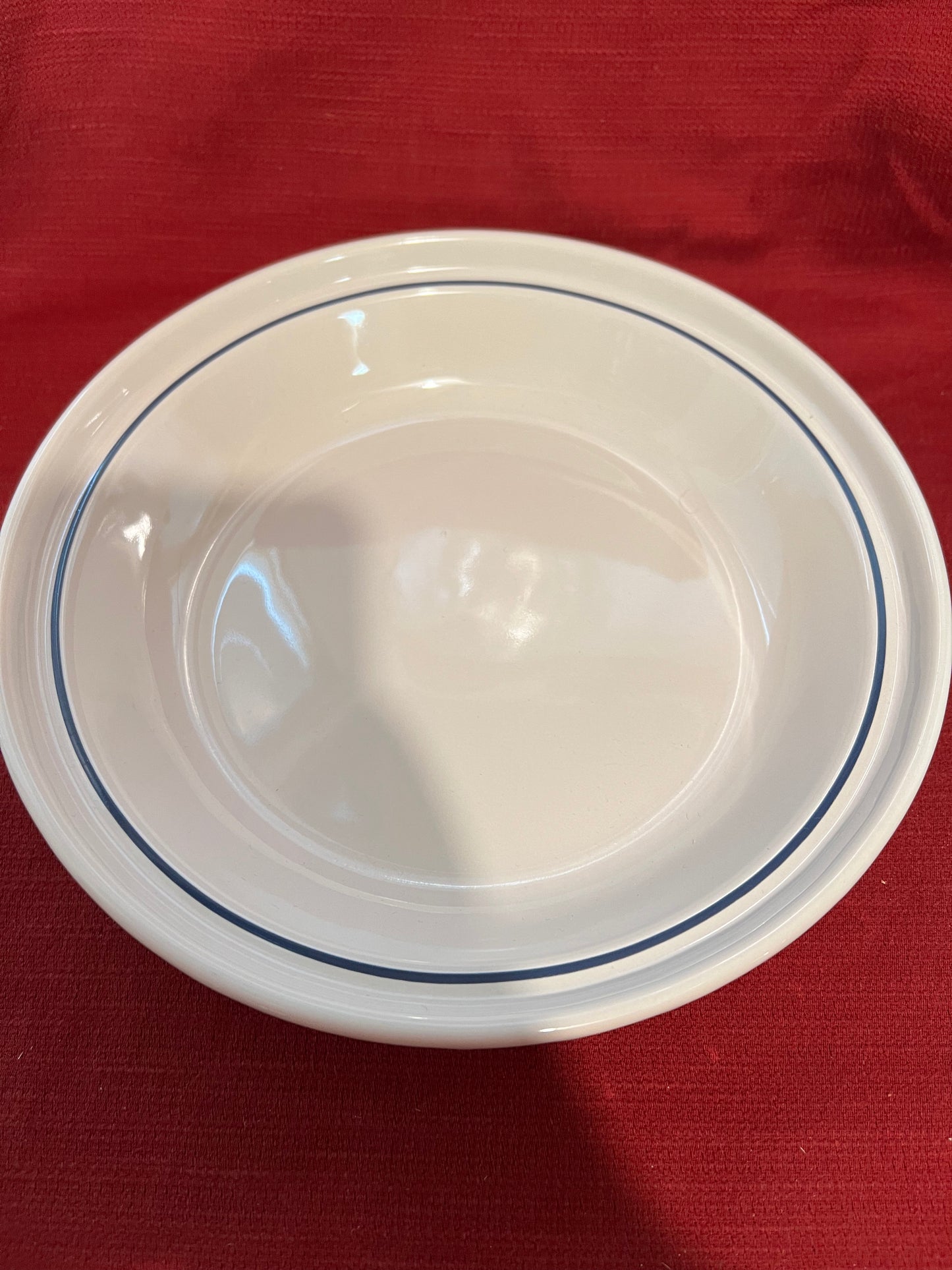Longaberger pie plate in classic blue
