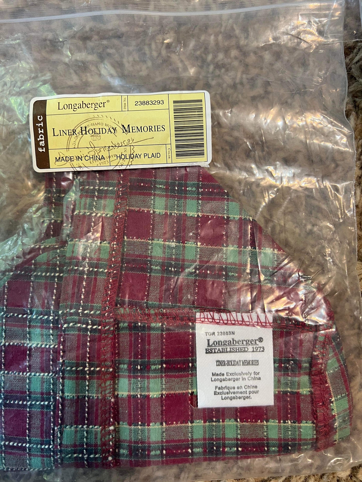 Longaberger Holiday Memories Liner in Holiday Plaid