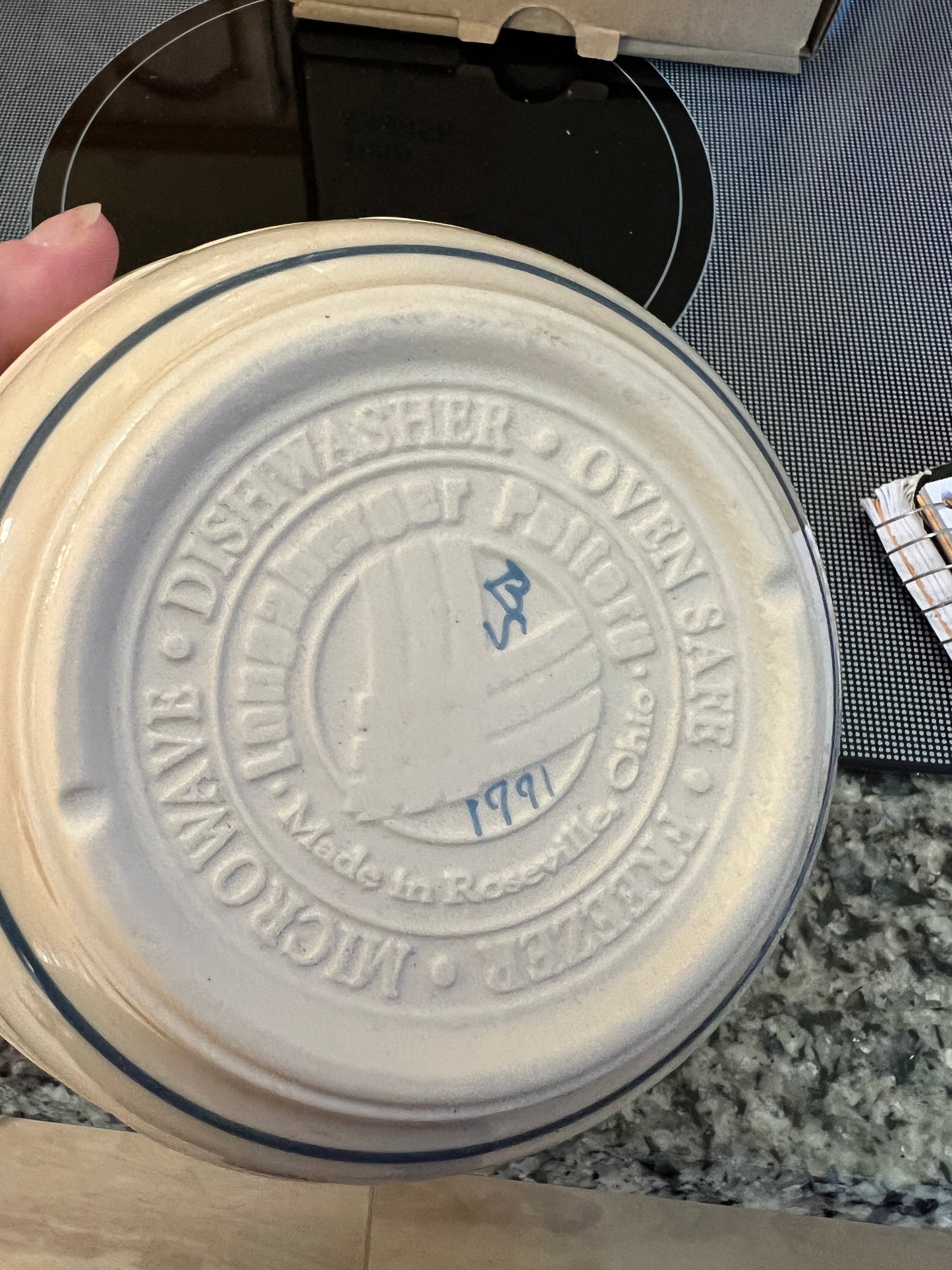 Longaberger Small mixing bowl in classic blue