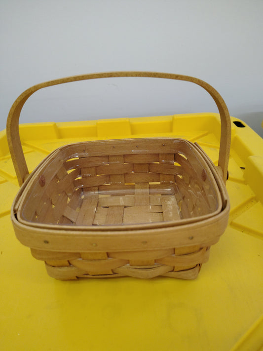 Longaberger small berry basket with protector