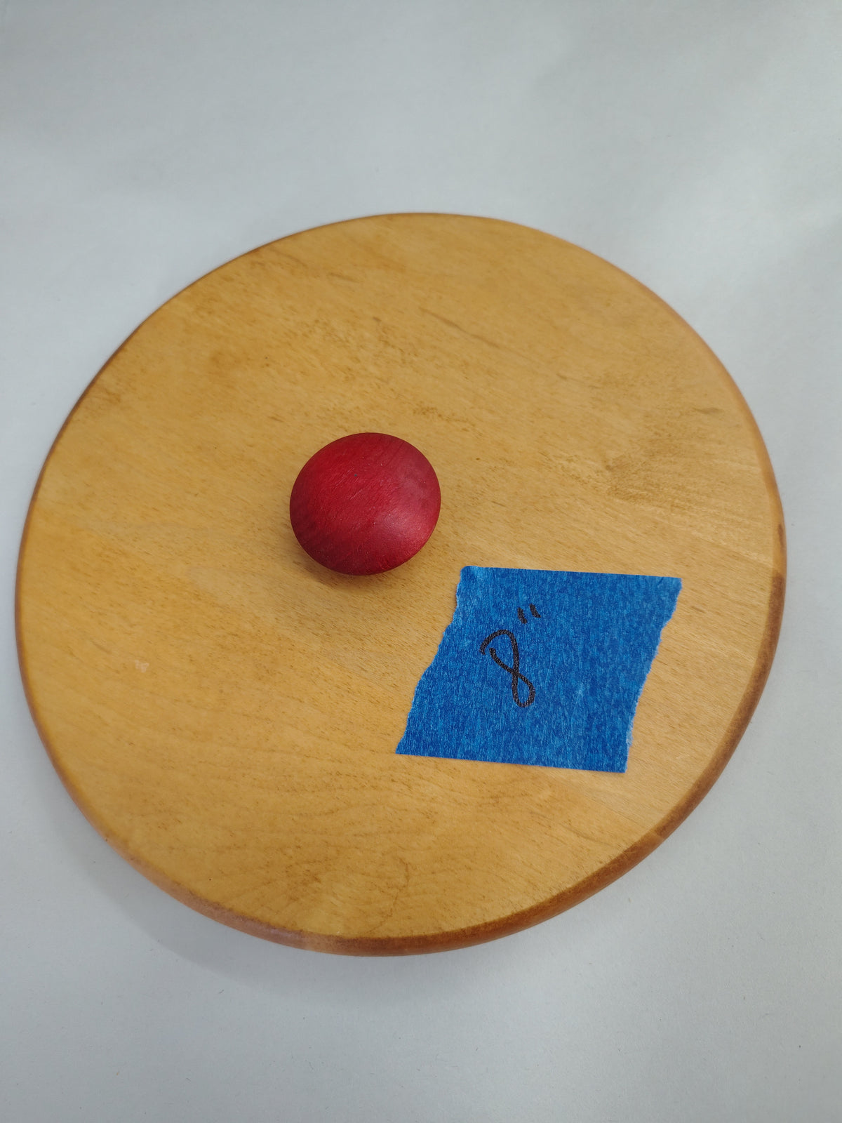 Longaberger 8" round lid with red knob