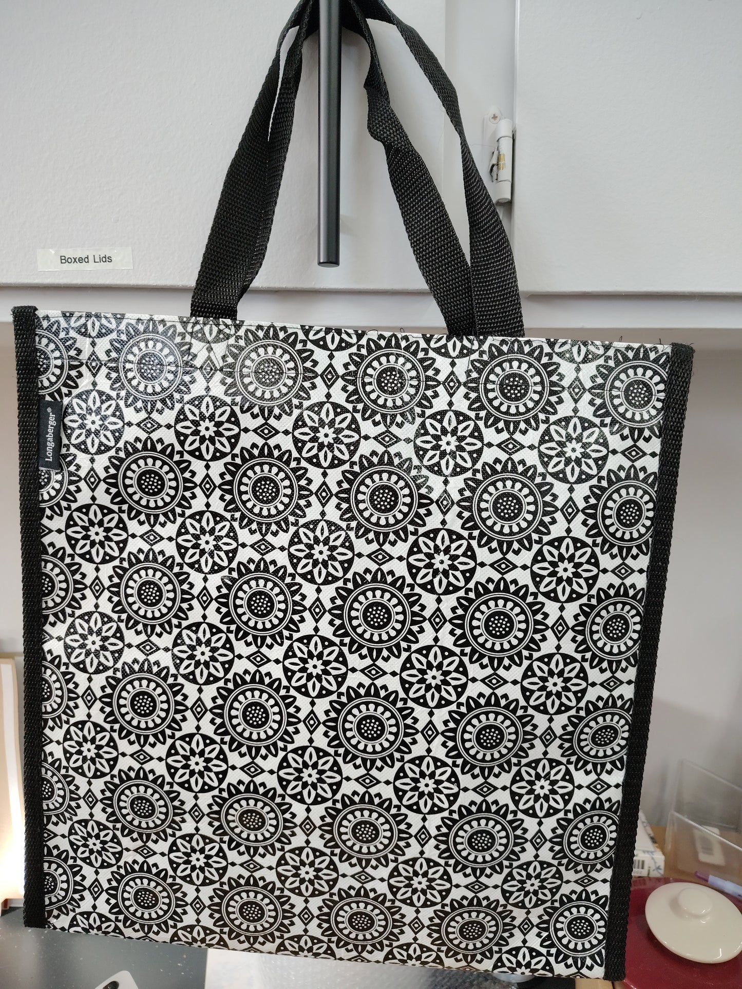Longaberger large grocery tote in black/white