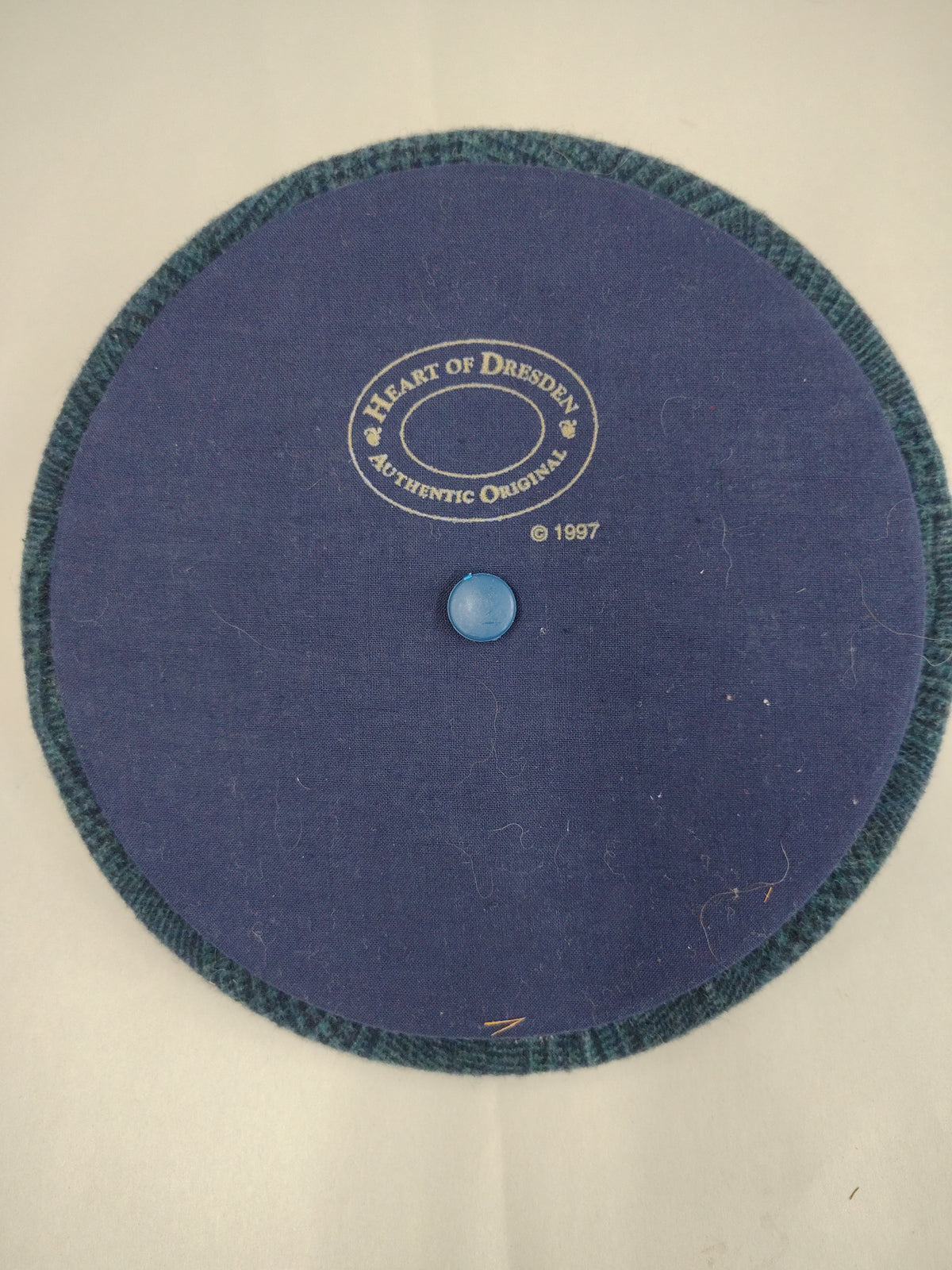 Longaberger Heart of Dresden fabric 8" lid