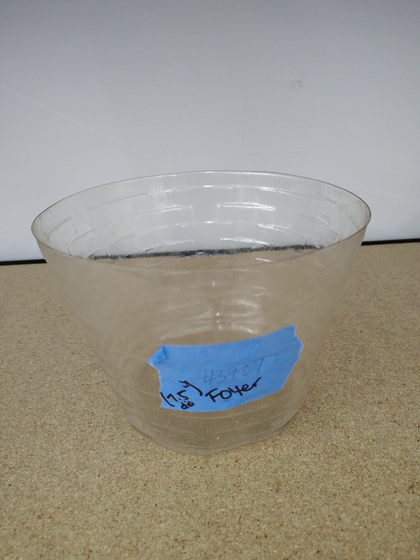 43907 Longaberger Foyer 7.5" diameter protector