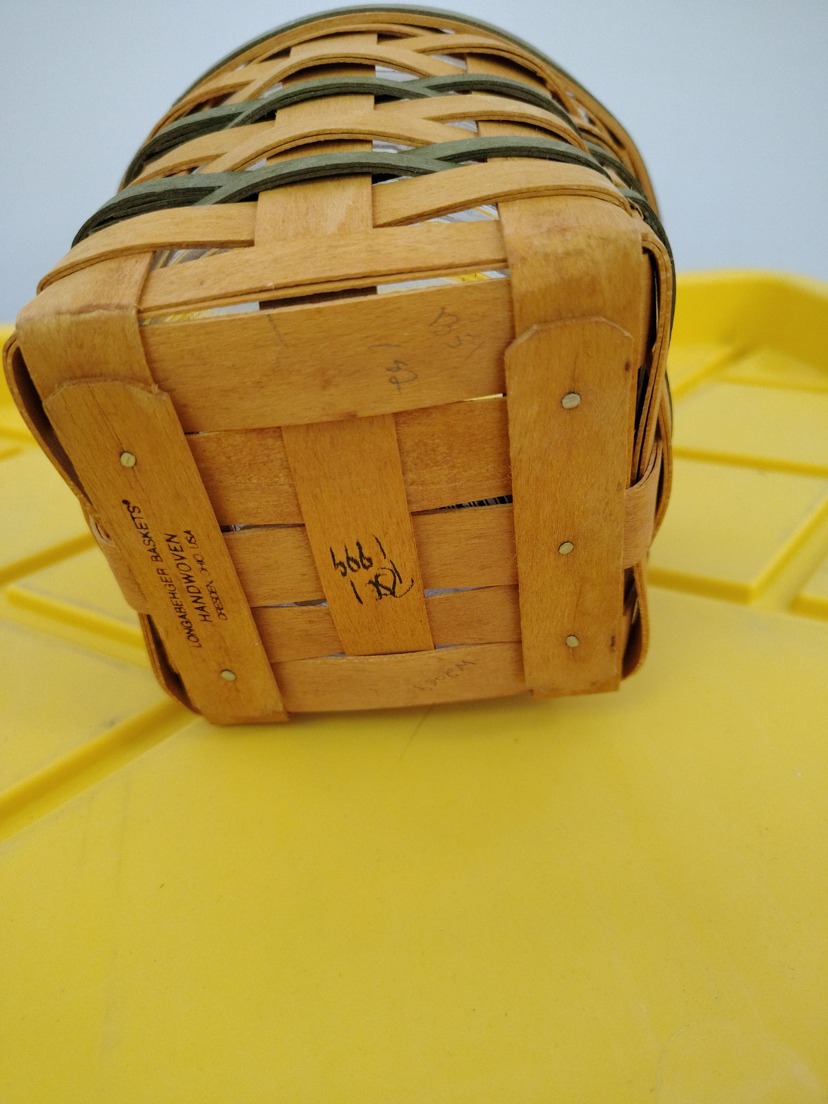 Longaberger 5" inch measuring basket with green weave and protector