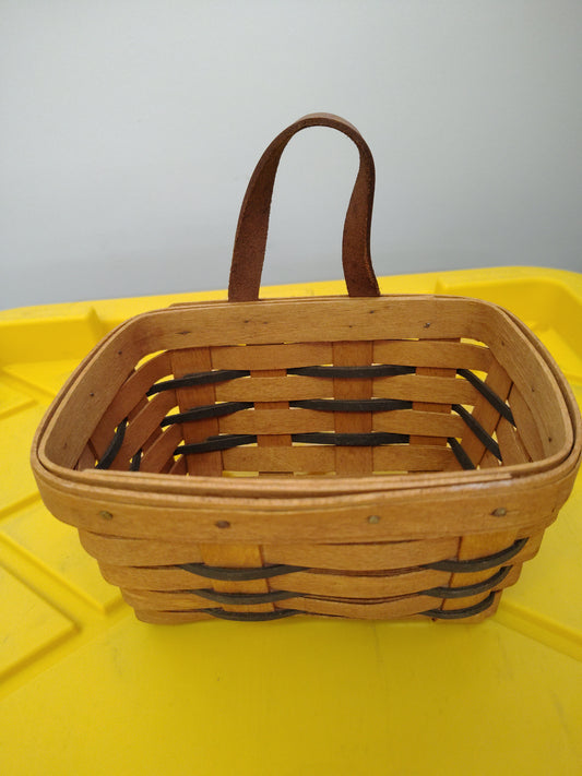 Longaberger small key with green weave basket