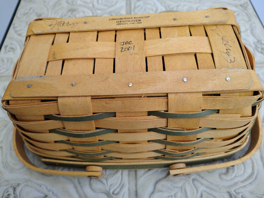 Longaberger woven memories 2001 basket with protector
