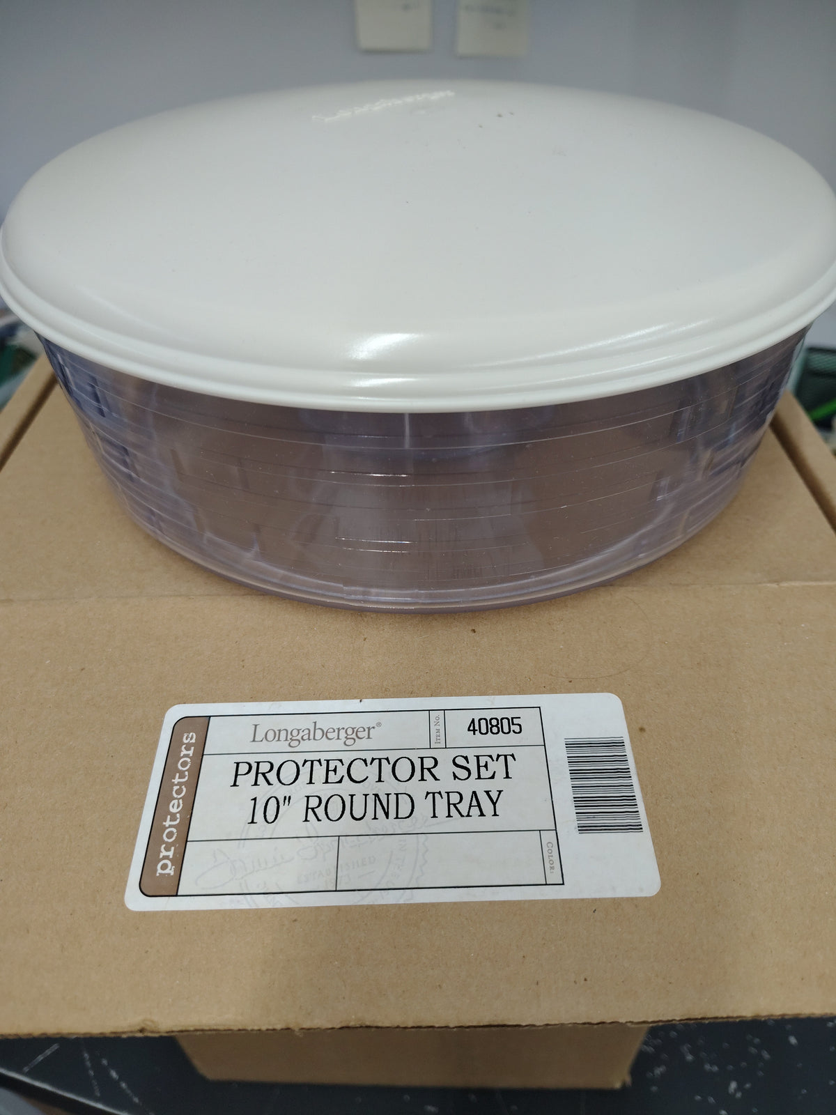 #40805 Longaberger 10” round tray hard protector set