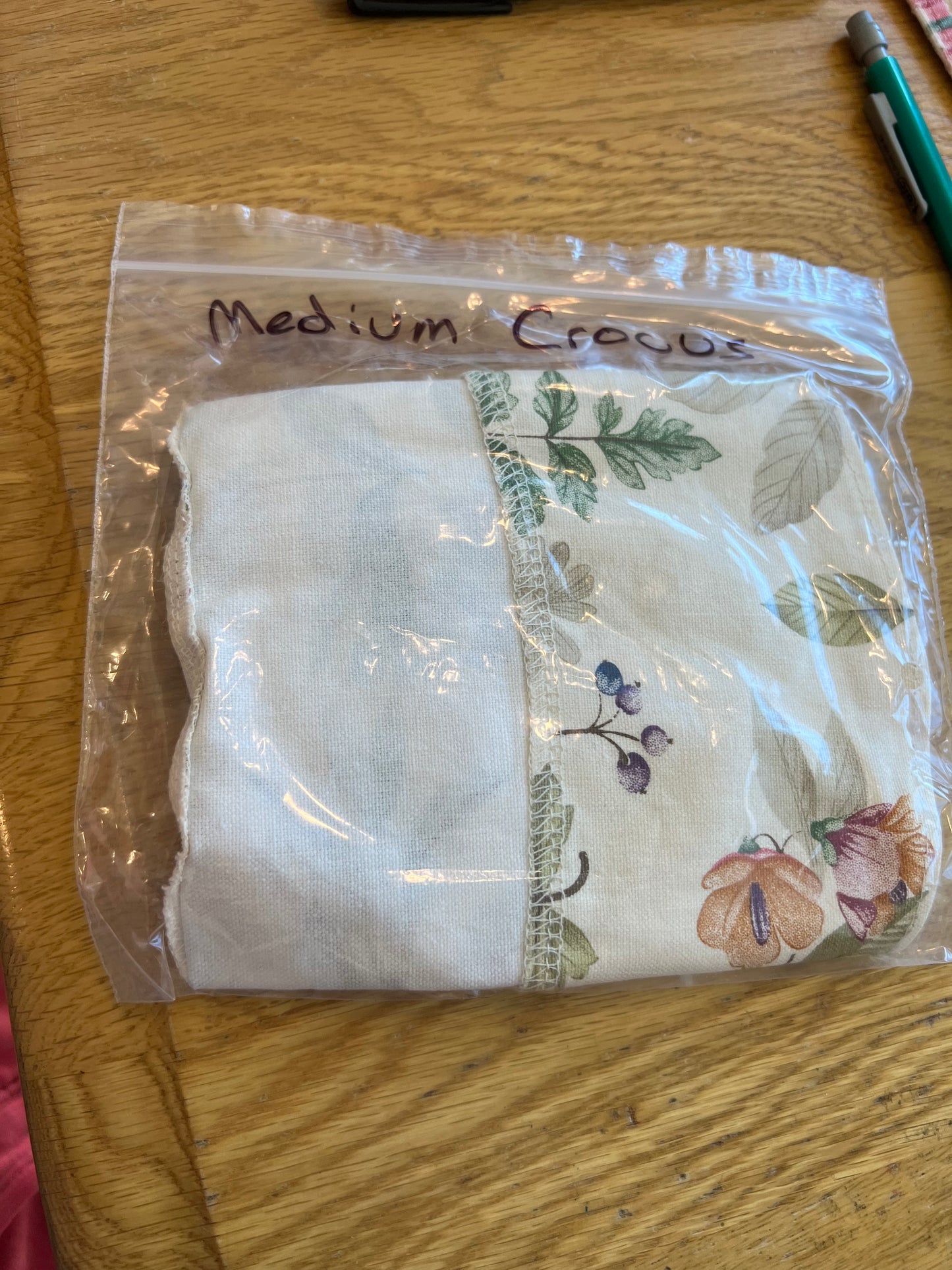 Longaberger medium crocus liner in botanical fields
