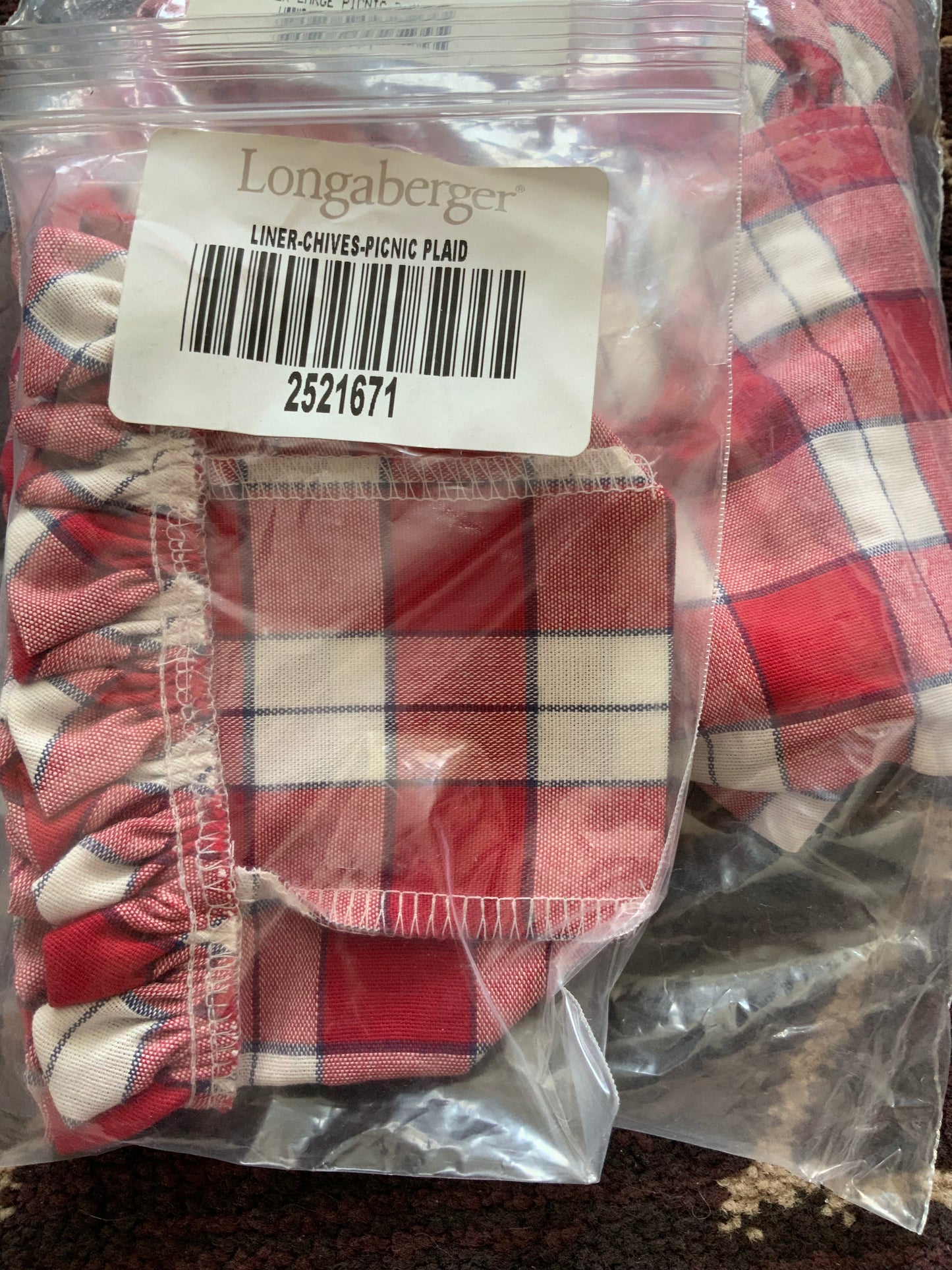 Longaberger chives liner in picnic plaid