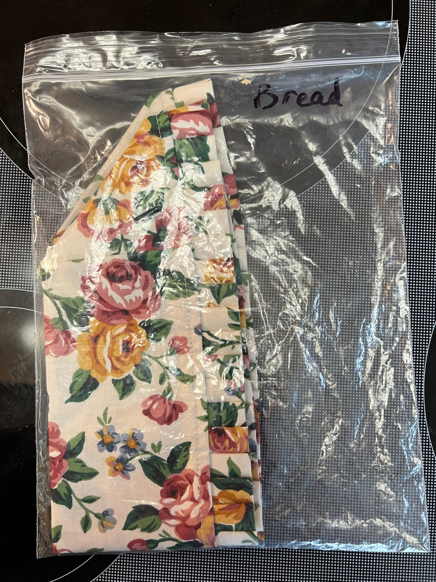 Longaberger bread or bakery liner in garden splendor