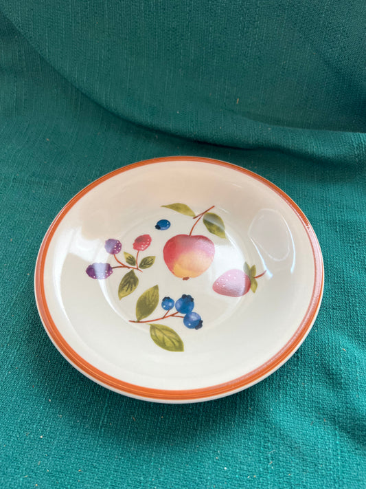 Longaberger Berry small plate