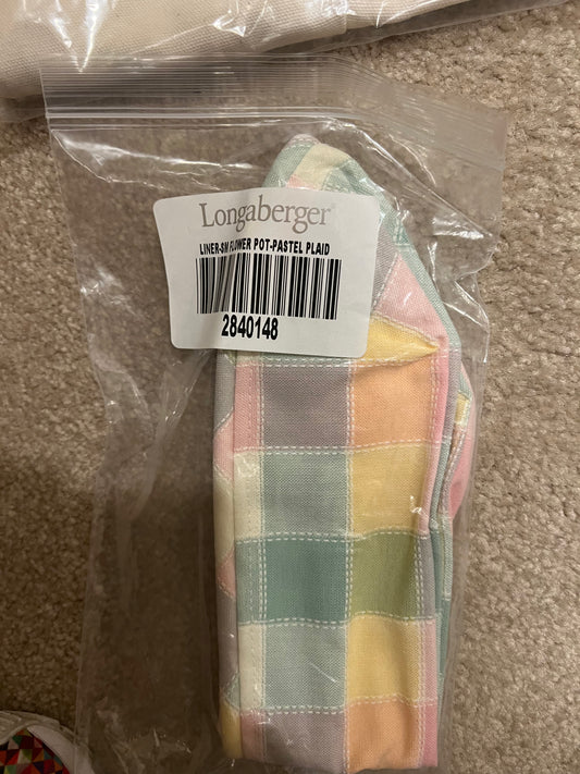 Longaberger Small flower pot liner in pastel plaid