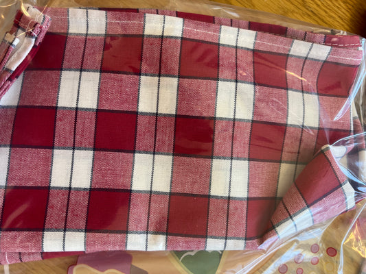Longaberger picnic plaid napkins set of 2